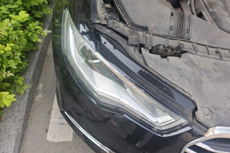 Used Audi A6L 2012 30 FSI Comfort Model Right Front Headlight