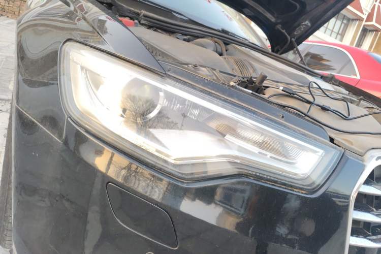 Used Audi A6L 2012 30 FSI Comfort Model Right Front Headlight