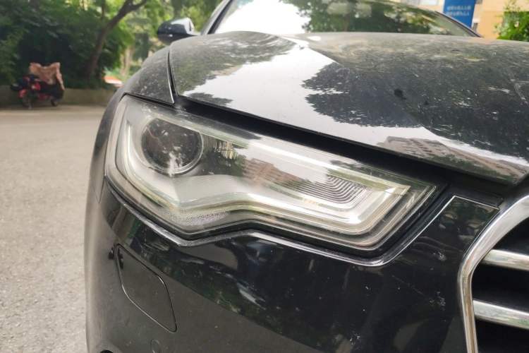 Used Audi A6L 2012 30 FSI Comfort Model Right Front Headlight