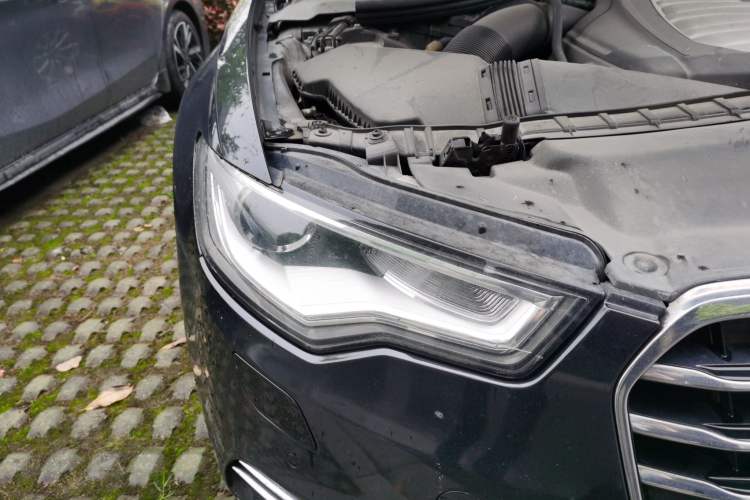 Used Audi A6L 2012 30 FSI Technology Edition Right Front Headlight