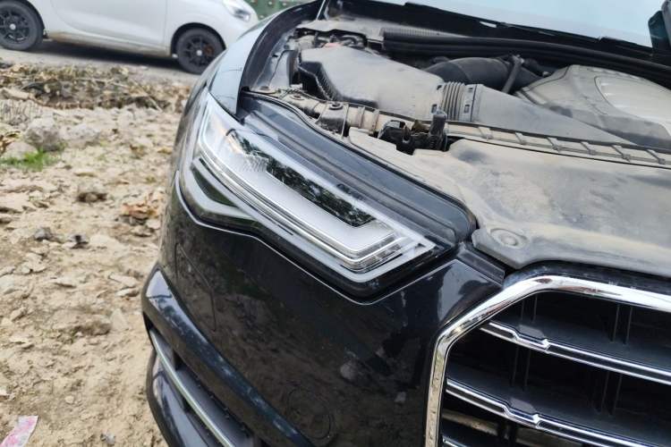Used Audi A6L 2012 30 FSI Comfort Model Right Front Headlight