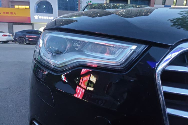 Used Audi A6L 2012 30 FSI Comfort Model Right Front Headlight