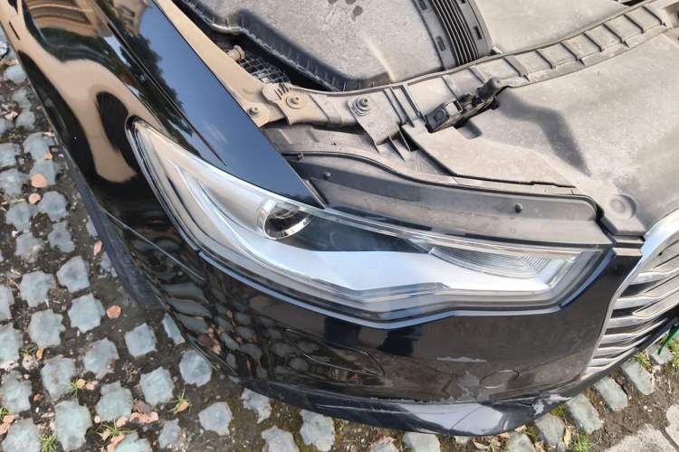Used Audi A6L 2012 30 FSI Comfort Model Right Front Headlight