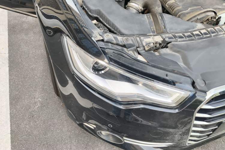 Used Audi A6L 2012 TFSI Standard Model Right Front Headlight