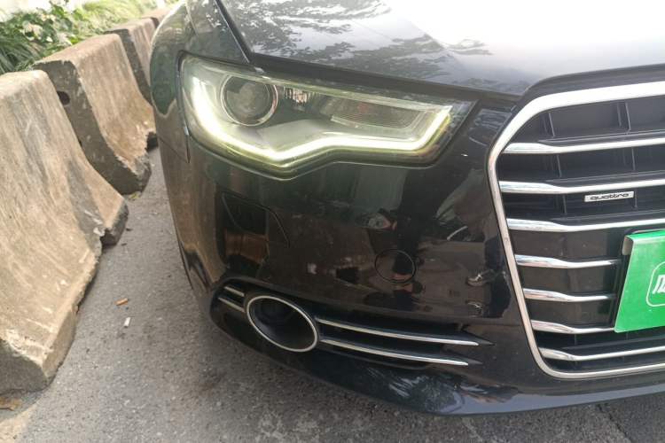 Used Audi A6L 2012 50 TFSI quattro Luxury Model Right Front Headlight