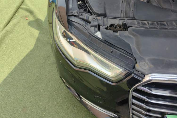 Used Audi A6L 2012 30 FSI Comfort Model Right Front Headlight