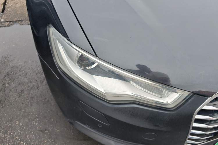 Used Audi A6L 2012 TFSI Standard Model Right Front Headlight