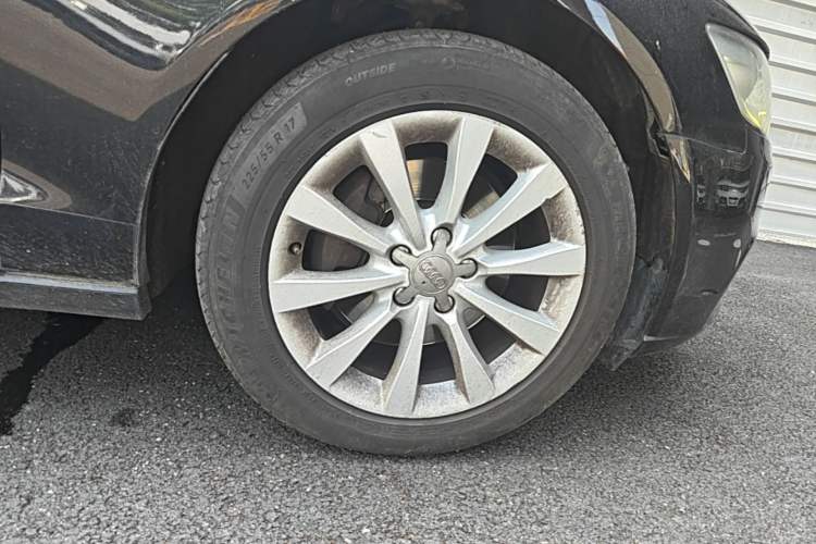 Used Audi A6L 2012 30 FSI Comfort Model Right Front Wheel Hub