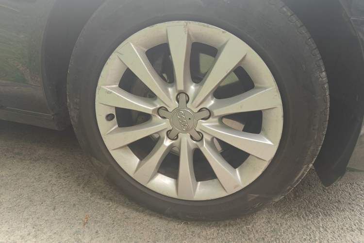 Used Audi A6L 2012 TFSI Comfort Model Right Front Wheel Hub
