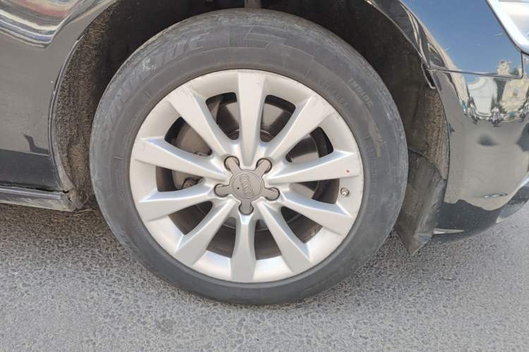 Used Audi A6L 2012 30 FSI Comfort Model Right Front Wheel Hub