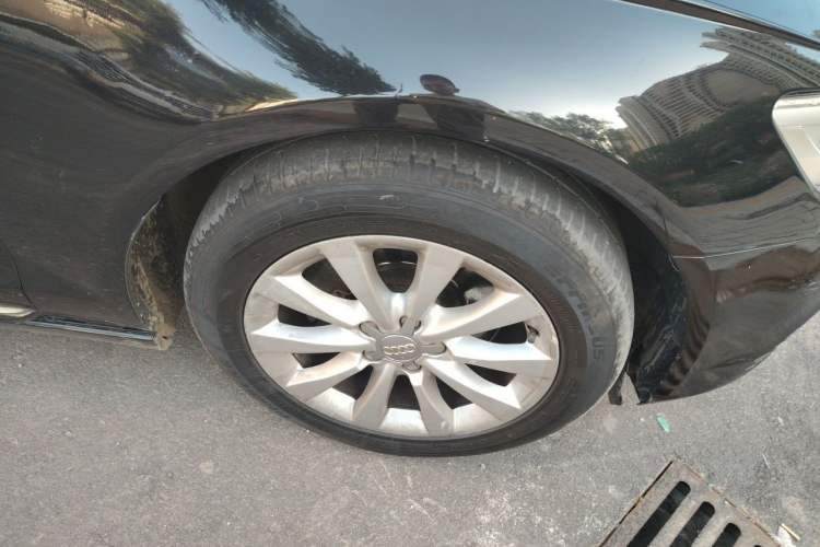 Used Audi A6L 2012 30 FSI Technology Edition Right Front Wheel Hub