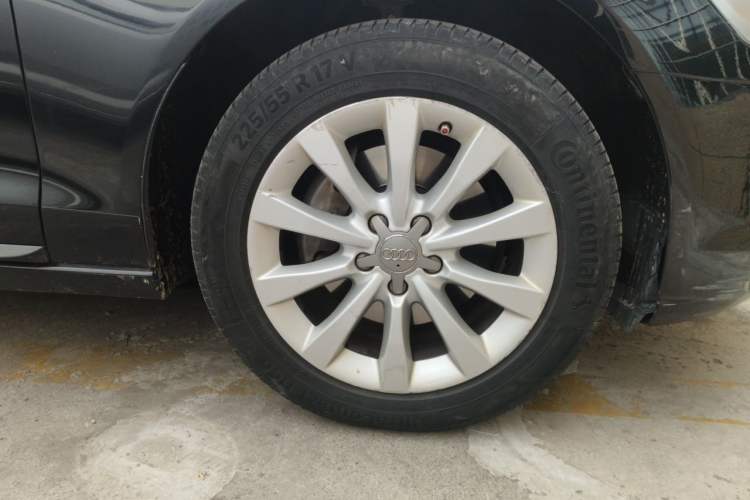 Used Audi A6L 2012 TFSI Comfort Model Right Front Wheel Hub