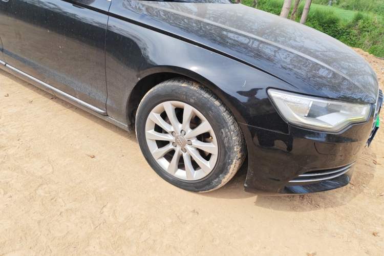 Used Audi A6L 2012 TFSI Standard Model Right Front Wheel Hub