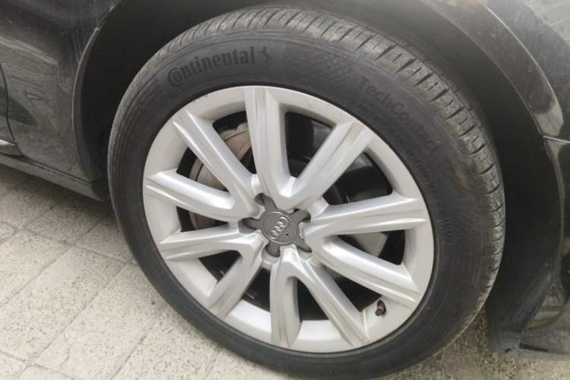 Used Audi A6L 2012 50 TFSI quattro Luxury Model Right Front Wheel Hub