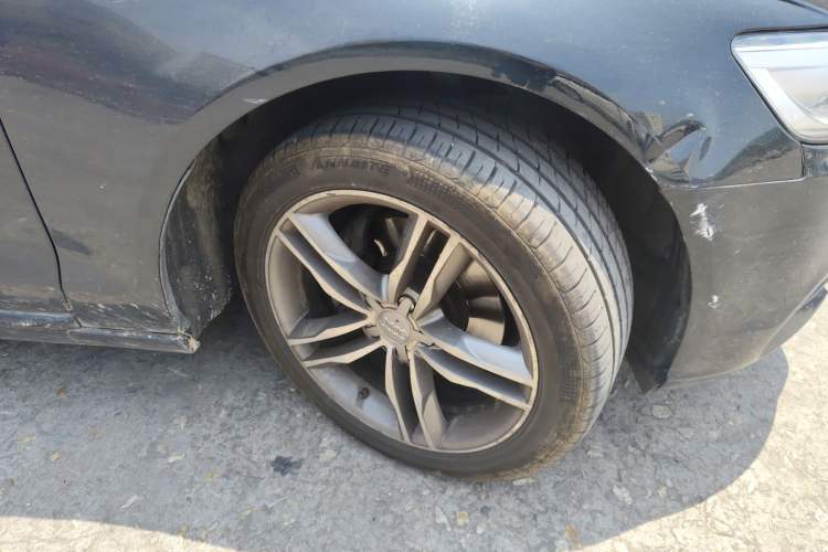 Used Audi A6L 2012 TFSI Standard Model Right Front Wheel Hub