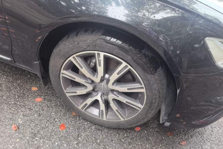 Used Audi A6L 2012 35 FSI Luxury Model Right Front Wheel Hub