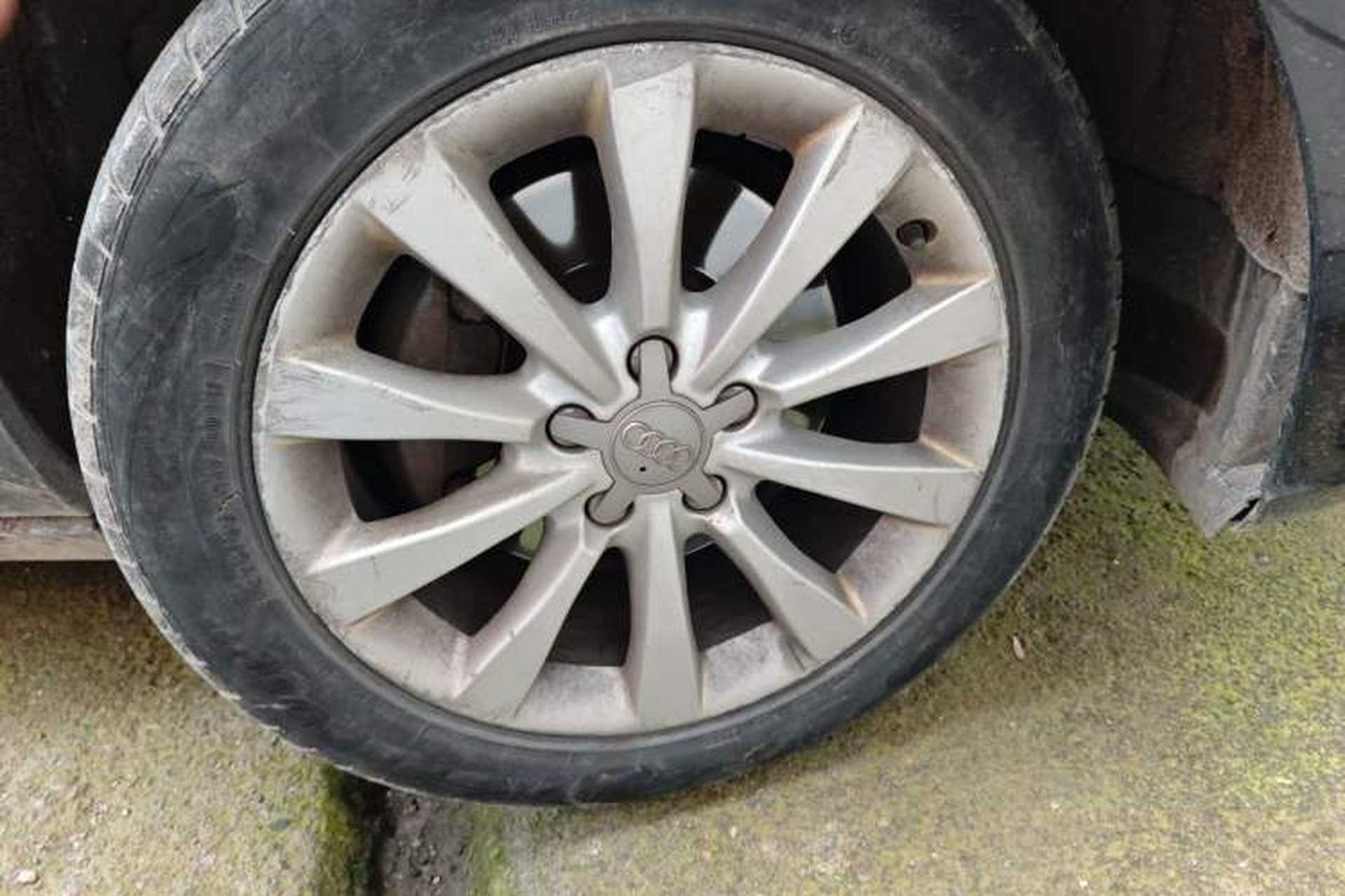 Used Audi A6L 2012 TFSI Standard Model Right Front Wheel Hub
