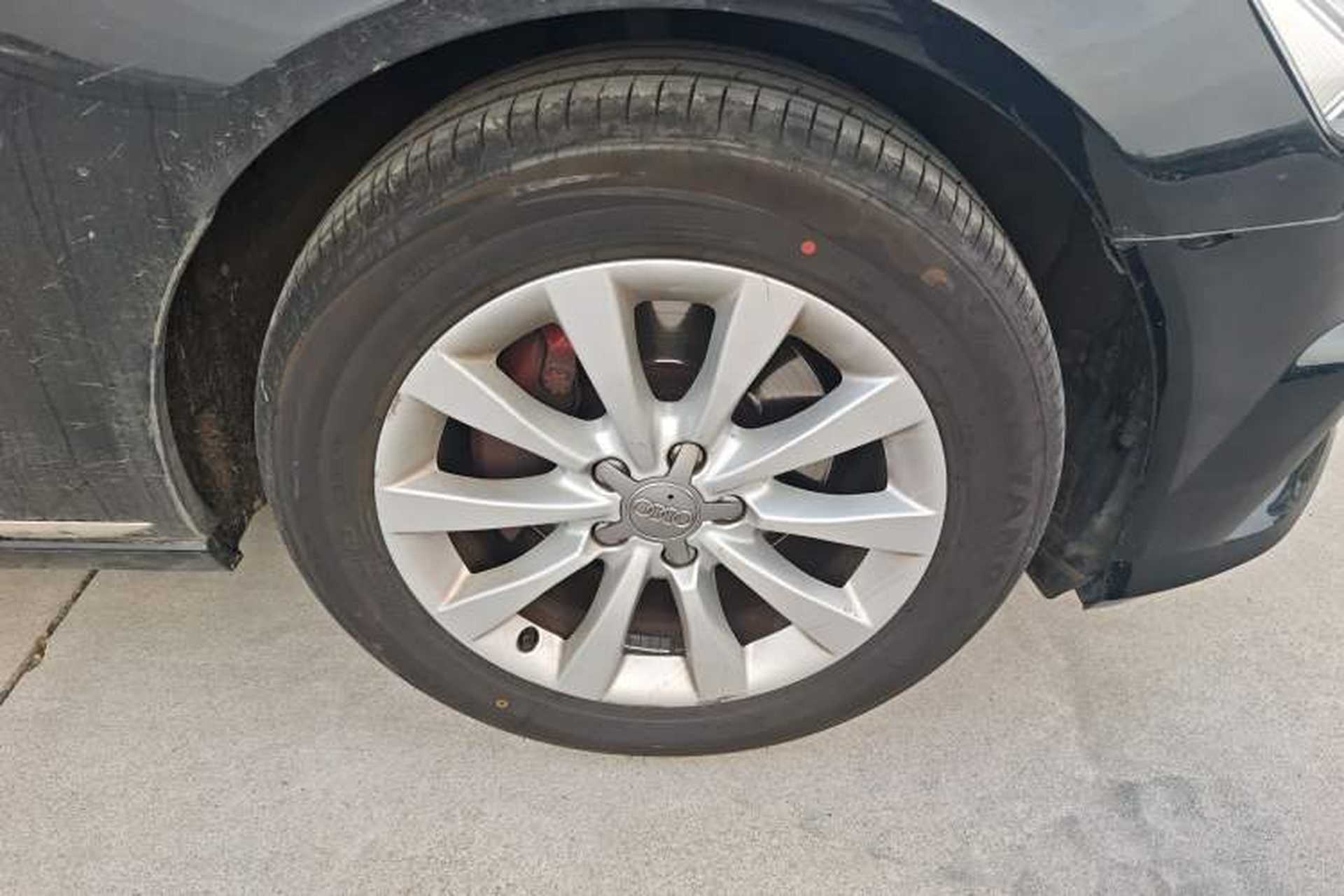 Used Audi A6L 2012 TFSI Comfort Model Right Front Wheel Hub