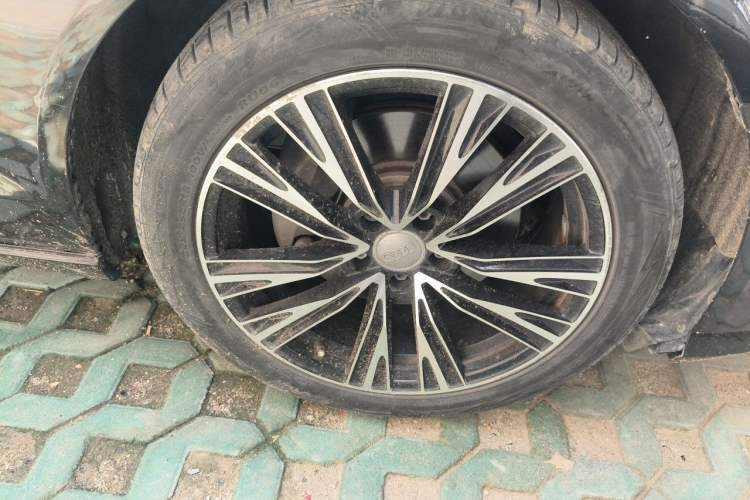 Used Audi A6L 2012 30 FSI Luxury Model Right Front Wheel Hub