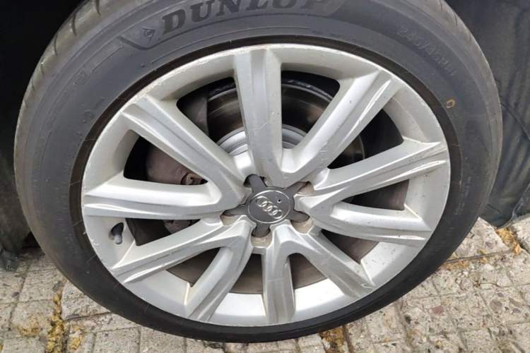 Used Audi A6L 2012 35 FSI Luxury Model Right Front Wheel Hub