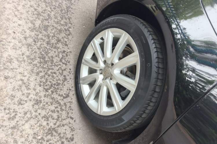 Used Audi A6L 2012 35 FSI Luxury Model Right Rear Wheel Hub