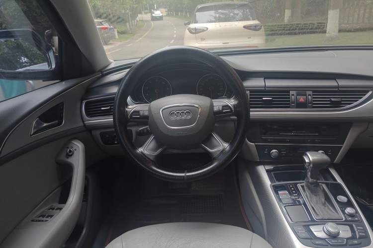 Used Audi A6L 2012 TFSI Comfort Model Steering Wheel