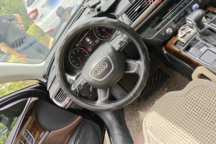 Used Audi A6L 2012 30 FSI Luxury Model Steering Wheel
