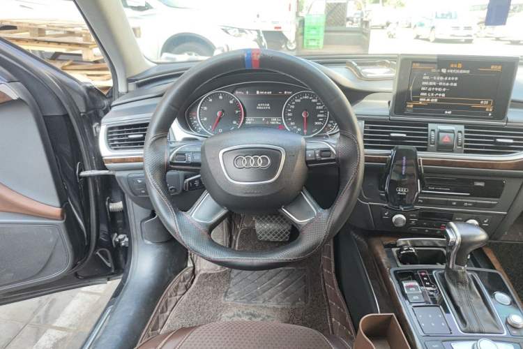Used Audi A6L 2012 30 FSI Comfort Model Steering Wheel