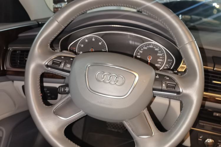 Used Audi A6L 2012 30 FSI Comfort Model Steering Wheel