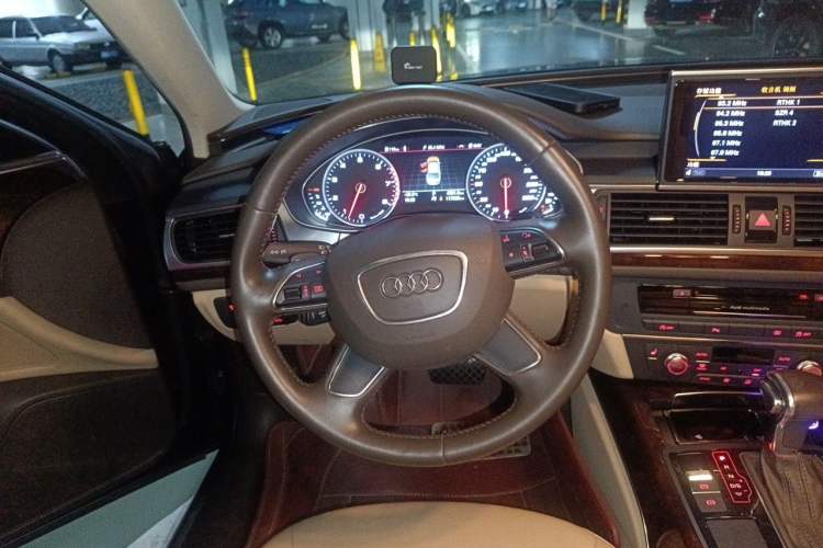 Used Audi A6L 2012 30 FSI Comfort Model Steering Wheel