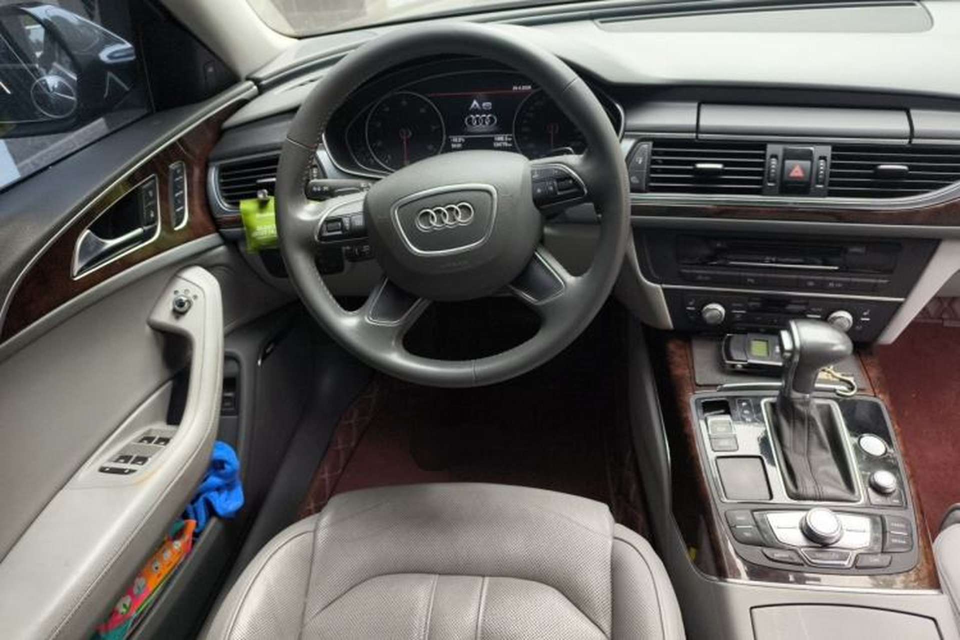 Used Audi A6L 2012 35 FSI Comfort Model Steering Wheel