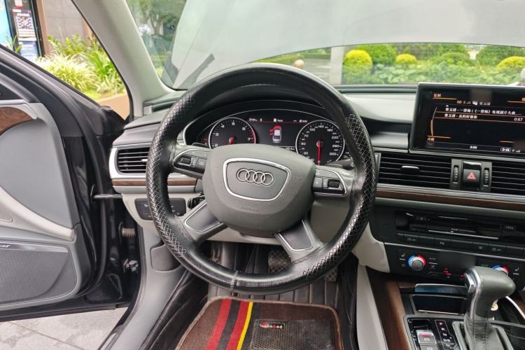 Used Audi A6L 2012 50 TFSI quattro Luxury Model Steering Wheel