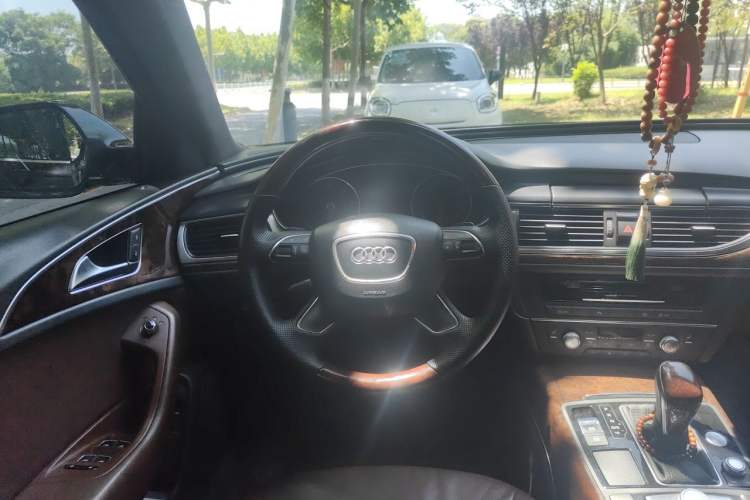Used Audi A6L 2012 30 FSI Comfort Model Steering Wheel