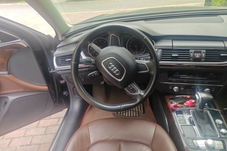 Used Audi A6L 2012 30 FSI Comfort Model Steering Wheel