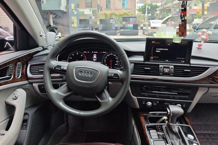 Used Audi A6L 2012 35 FSI Comfort Model Steering Wheel