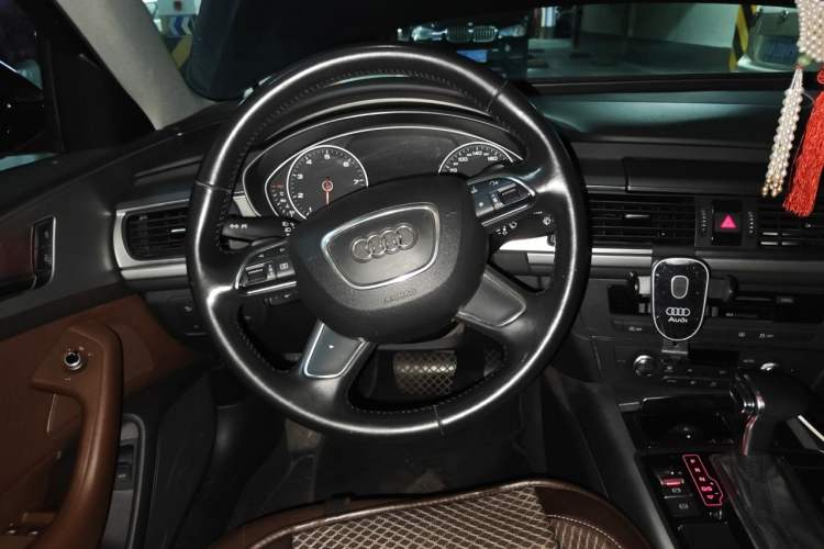 Used Audi A6L 2012 30 FSI Technology Edition Steering Wheel