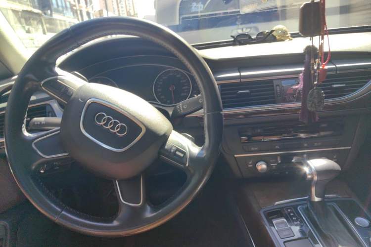 Used Audi A6L 2012 TFSI Comfort Model Steering Wheel