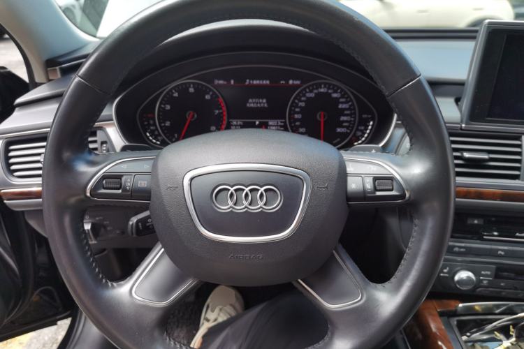 Used Audi A6L 2012 35 FSI Comfort Model Steering Wheel