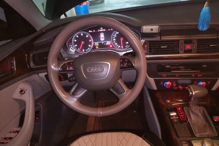 Used Audi A6L 2012 30 FSI Comfort Model Steering Wheel