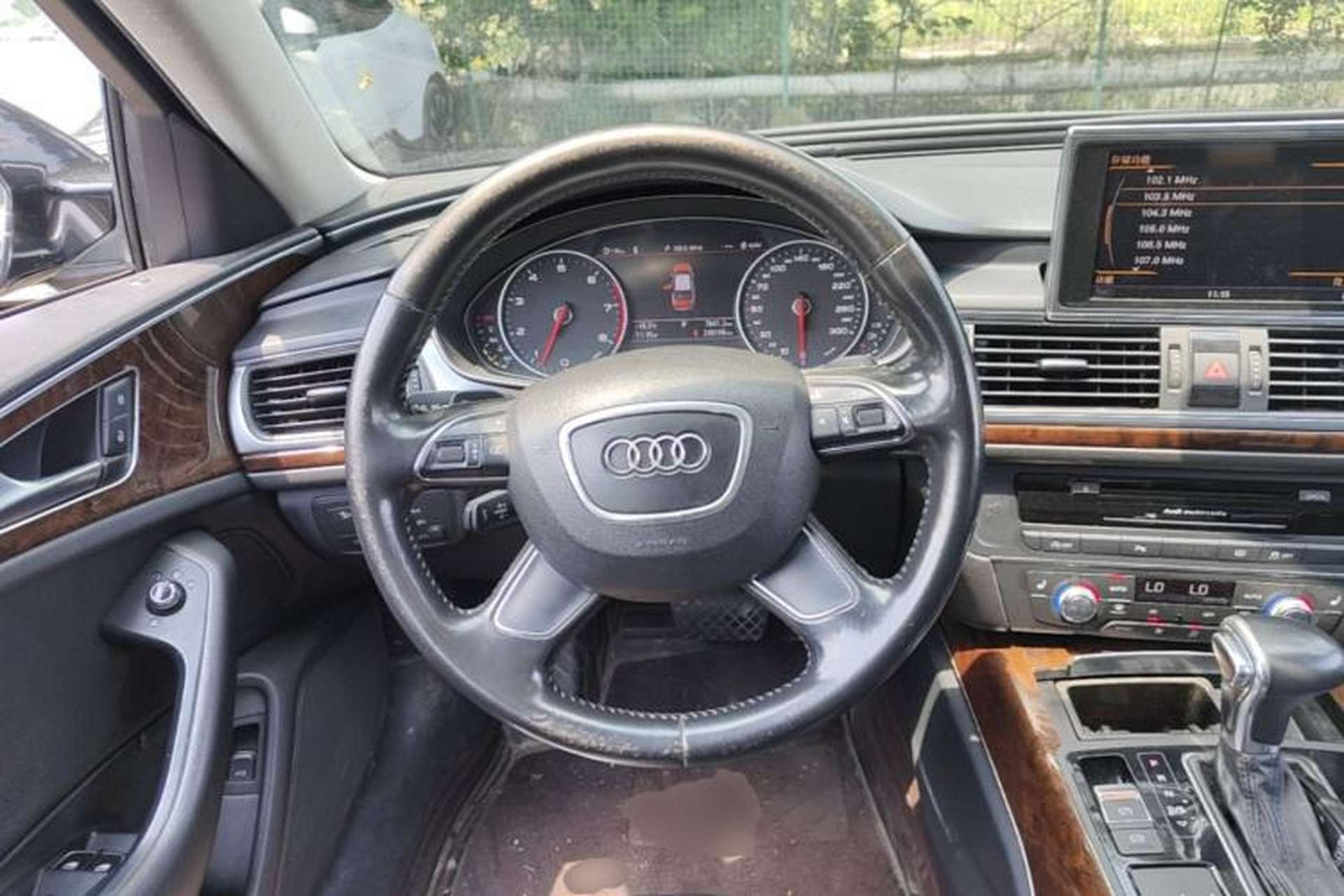 Used Audi A6L 2012 30 FSI Comfort Model Steering Wheel