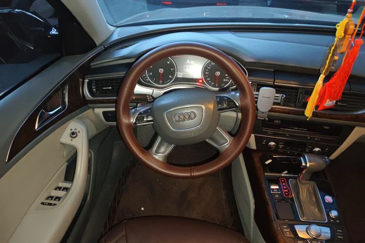 Used Audi A6L 2012 30 FSI Comfort Model Steering Wheel