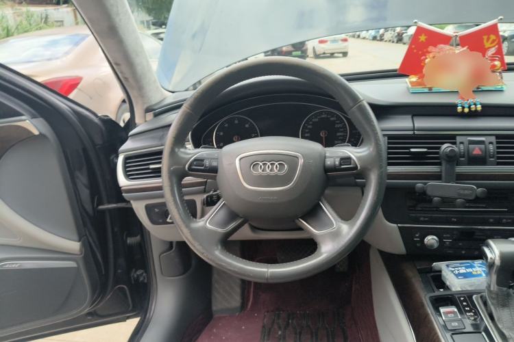 Used Audi A6L 2012 50 TFSI quattro Luxury Model Steering Wheel
