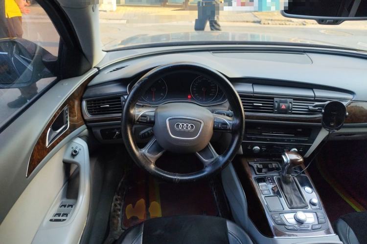 Used Audi A6L 2012 30 FSI Comfort Model Steering Wheel