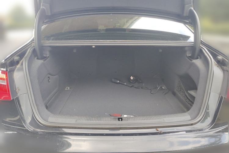 Used Audi A6L 2012 30 FSI Comfort Model Trunk