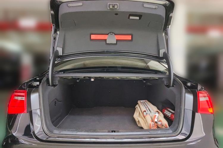 Used Audi A6L 2012 TFSI Standard Model Trunk