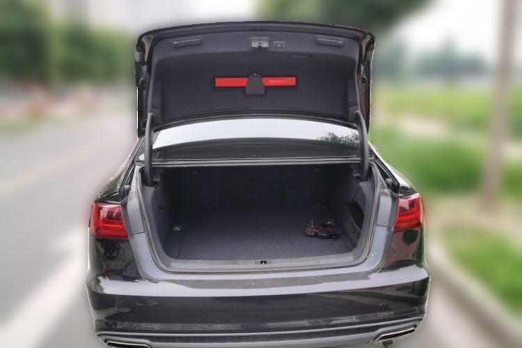 Used Audi A6L 2012 TFSI Standard Model Trunk