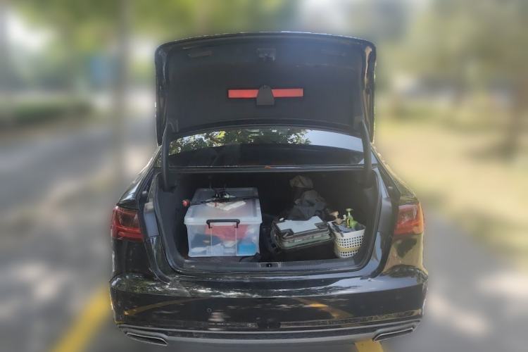 Used Audi A6L 2012 30 FSI Comfort Model Trunk