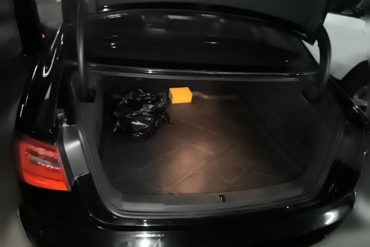 Used Audi A6L 2012 TFSI Standard Model Trunk