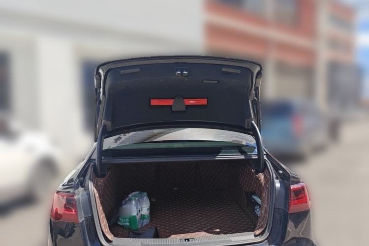 Used Audi A6L 2012 TFSI Standard Model Trunk
