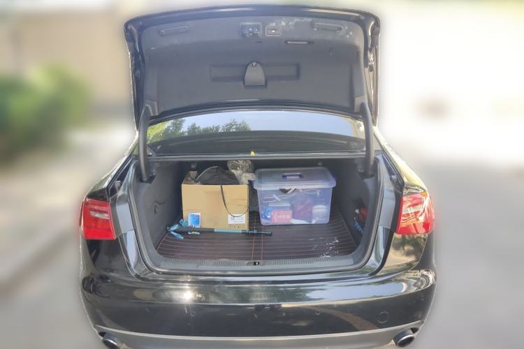 Used Audi A6L 2012 35 FSI quattro Luxury Model Trunk